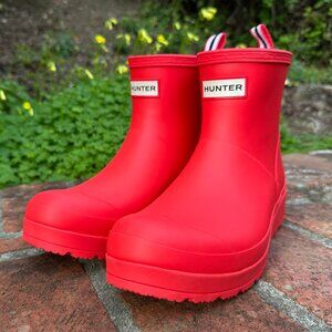 Size 8 Red Women's PLAY Hunter Boots